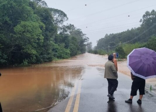 Motoristas Que N O Obedecerem O Bloqueio Na Ers Em Taquara Poder O